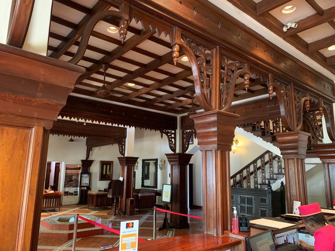 Serena Hotel 5*
